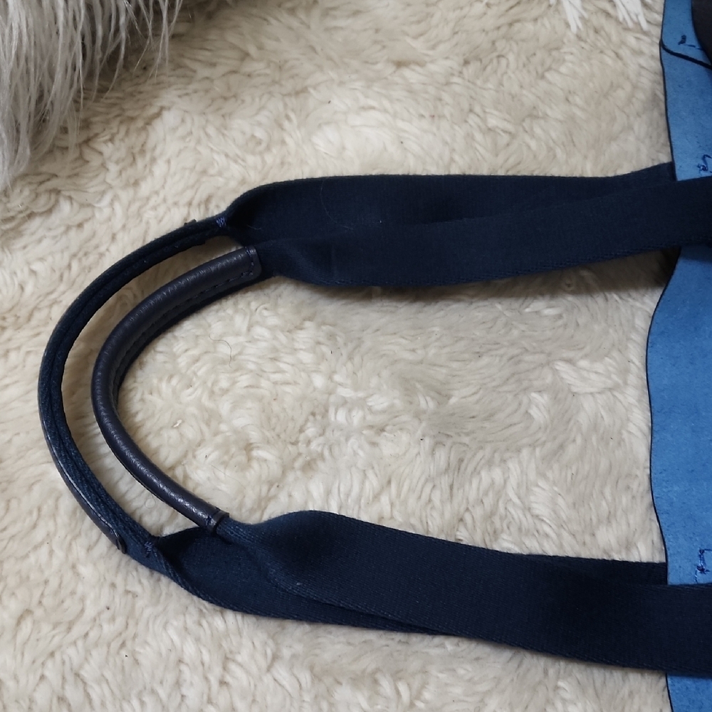 Coach Navy Leather Tote with Gold Tag - Picture 8 of 8